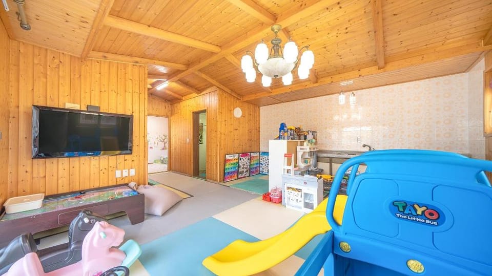 Geoje Gaonara Pension Bed and Breakfast in South Korea