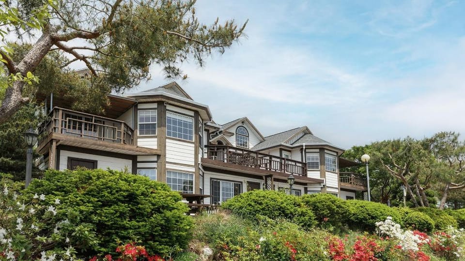 Ganghwa Western Beach Pension Bed and Breakfast in Gyeonggi-do