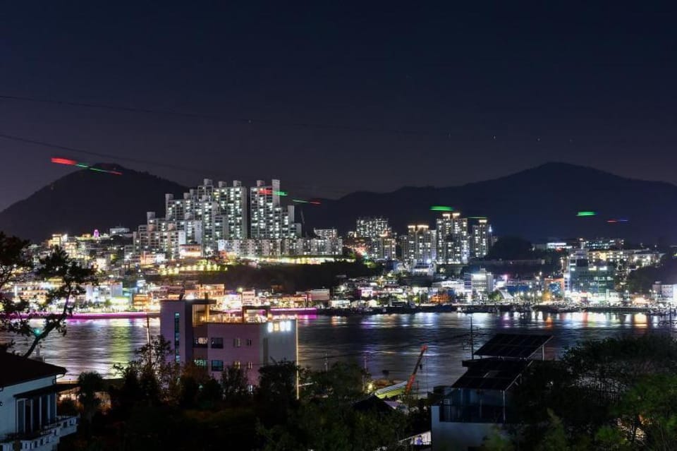 Yeosu Chunghong Pension Bed and Breakfast in South Korea