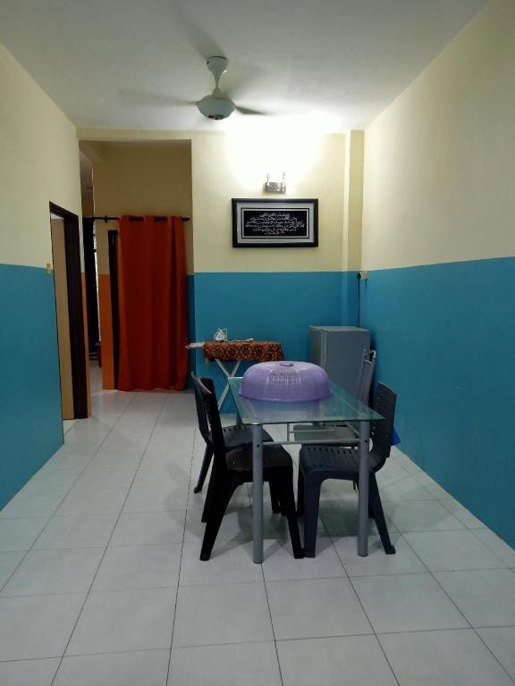 Homestay Bukit Kayu Hitam ✓3 Bedroom #Not Sharing. Vacation rental in Kedah
