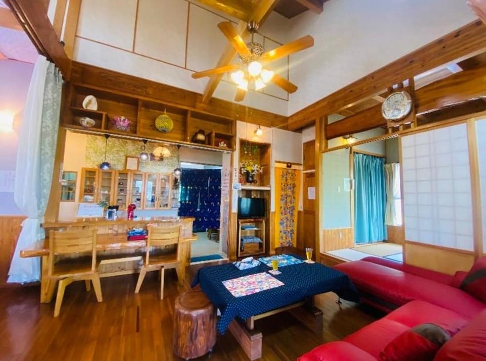 Iyashinoyado Michikusa Vacation rental in Okinawa Prefecture