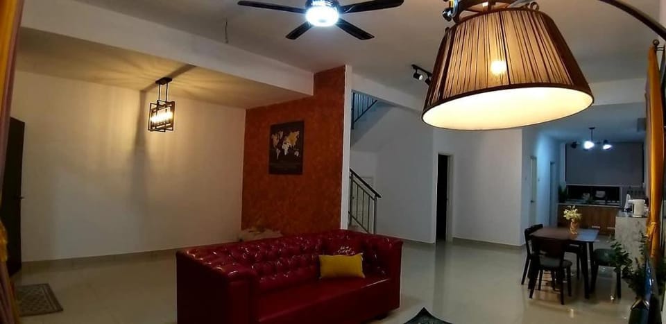 The SkySailor Homestay Desaru Vacation rental in Johor