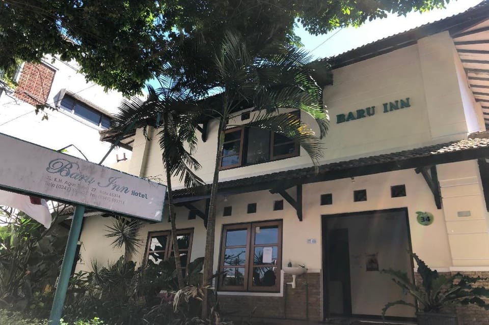 Hotel Baru Inn Batu RedPartner Hotel in Batu
