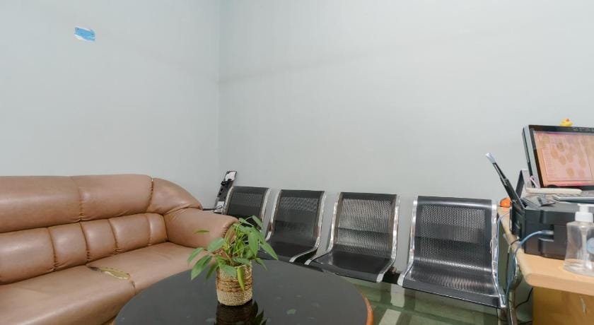 Asokatama Residence Syariah Mitra RedDoorz Apartment in Padang