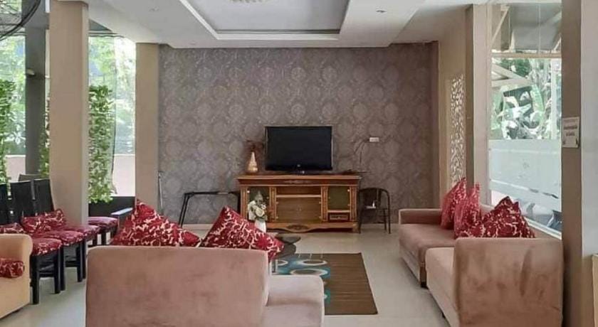 Pakansari Guest inn Mitra RedDoorz Hotel in West Java