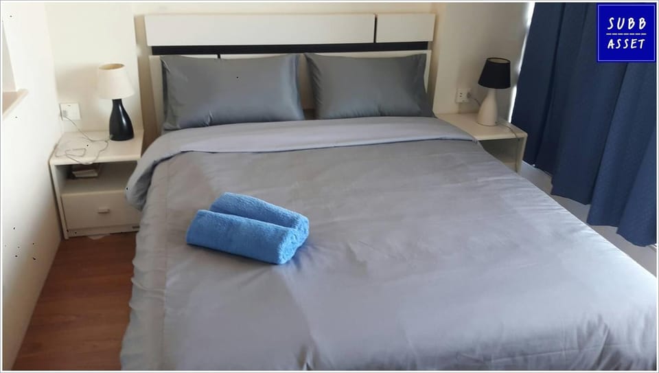 BeachFront Condo for 4 Persons | Santorini HuaHin Villa in Hua Hin District
