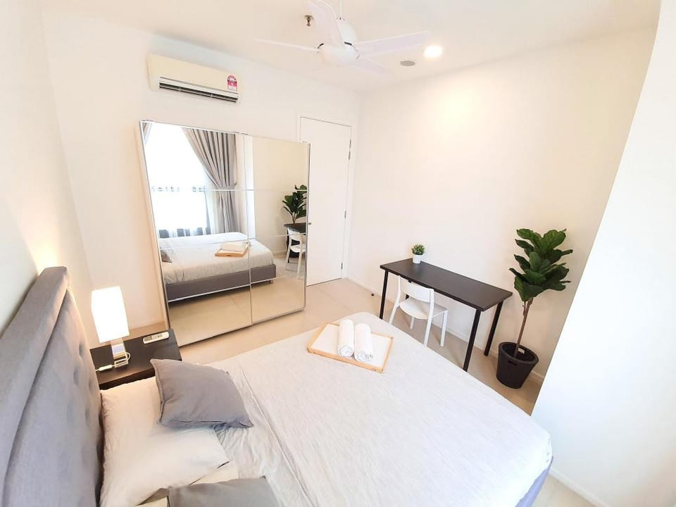 Arcoris 002 @ Mont Kiara KL 2-4 pax  Apartment in Petaling Jaya