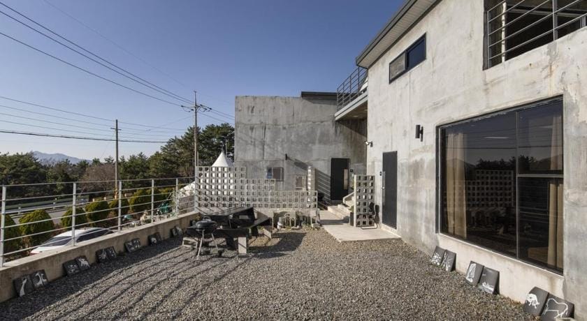 beotkkotgil jinaseo Bed and Breakfast in South Korea