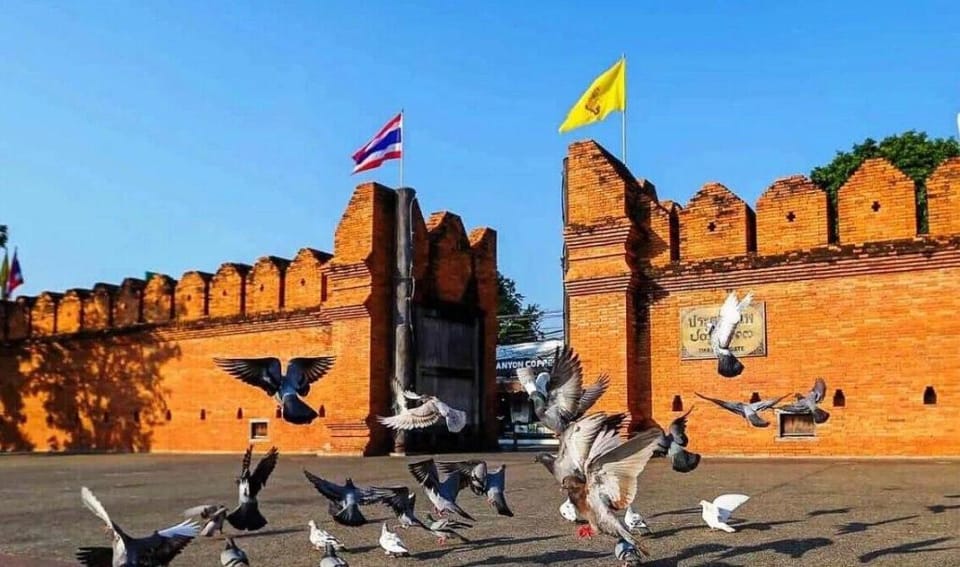 HOOOT DEAL#Senior Dormitory  for 2P Twin Vacation rental in Chiang Mai