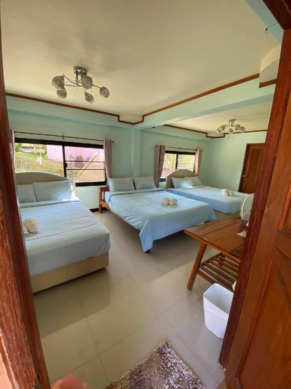 Rai Rung Khao Kho Resort(ไร่รุ่งเขาค้อรีสอร์ท) Villa in Laos