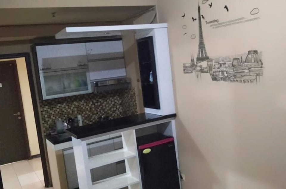 Rom's Rental Apartment in Bandung