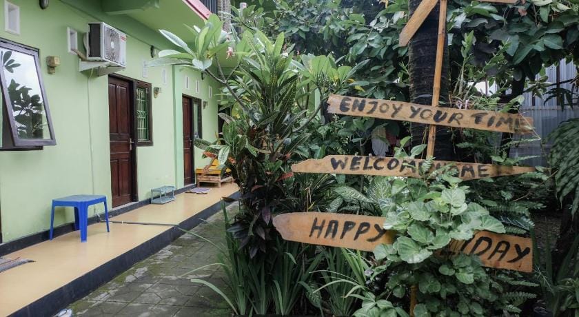 Umah Hijau Tabanan Hotel in Kediri