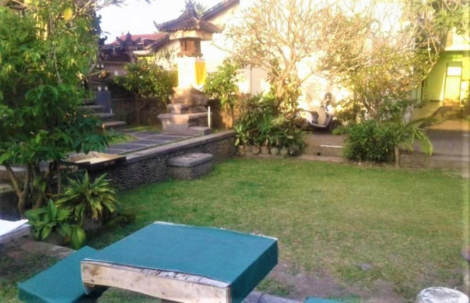 Umah Hijau Tabanan Hotel in Kediri