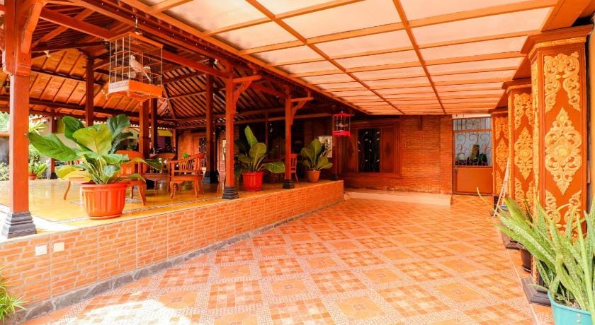 Griya 90TR Syariah Hotel in Special Region of Yogyakarta
