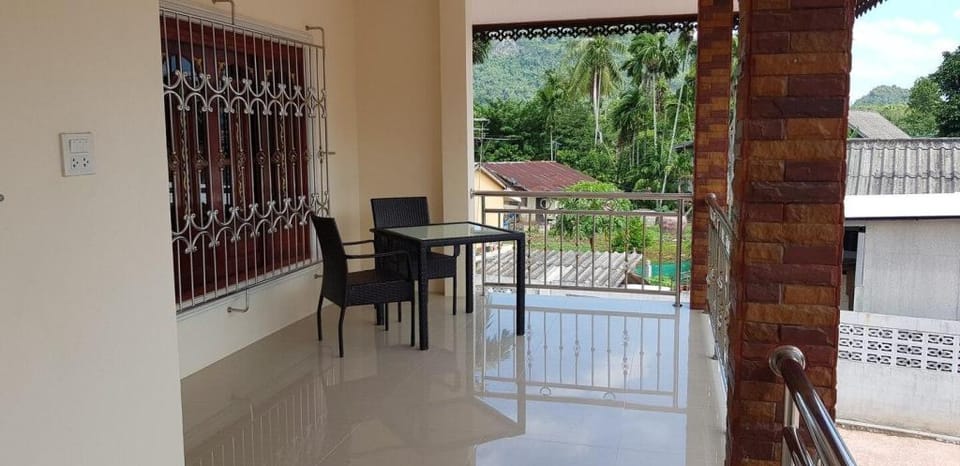 Familiär und modern geführtes Guesthouse Vacation rental in Surat Thani Changwat