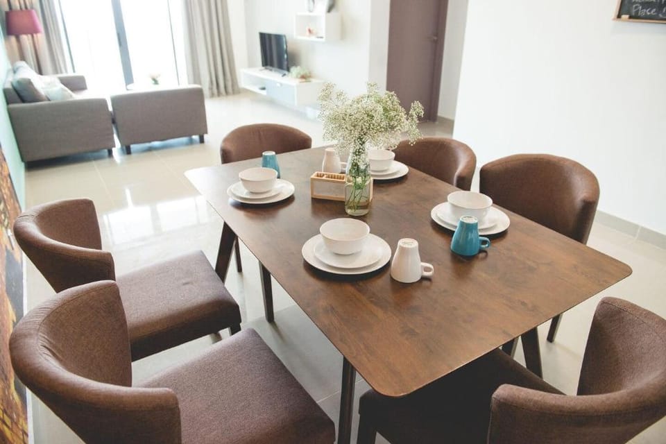 Amerin by Wonderpoly |Mines |UPM |UKM |C180 |MIECC Vacation rental in Negeri Sembilan, Malaysia
