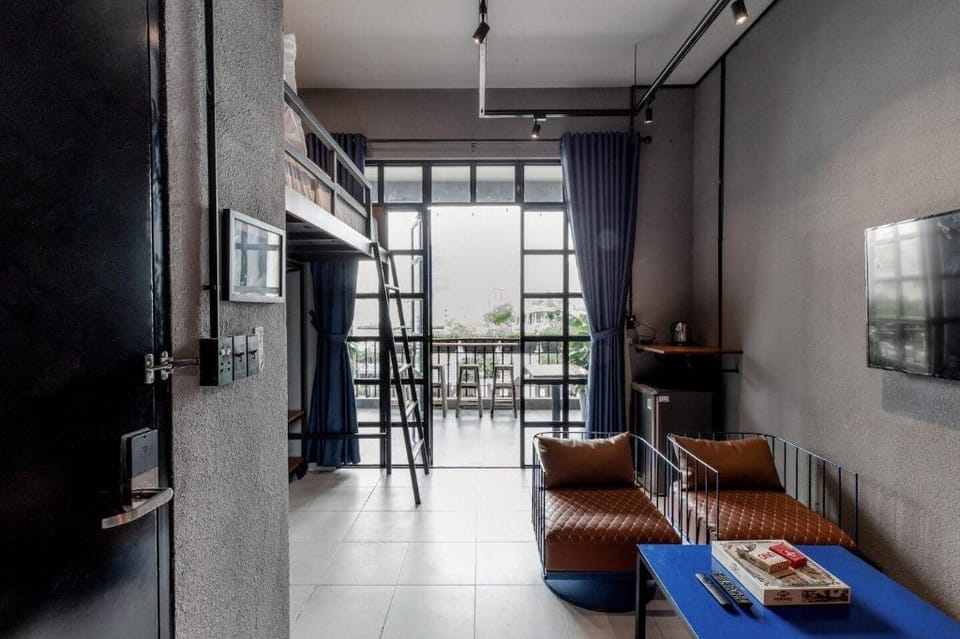 Big Balcony on Nguyen Hue + 2 Beds by CIRCADIAN Apartment in Ho Chi Minh City
