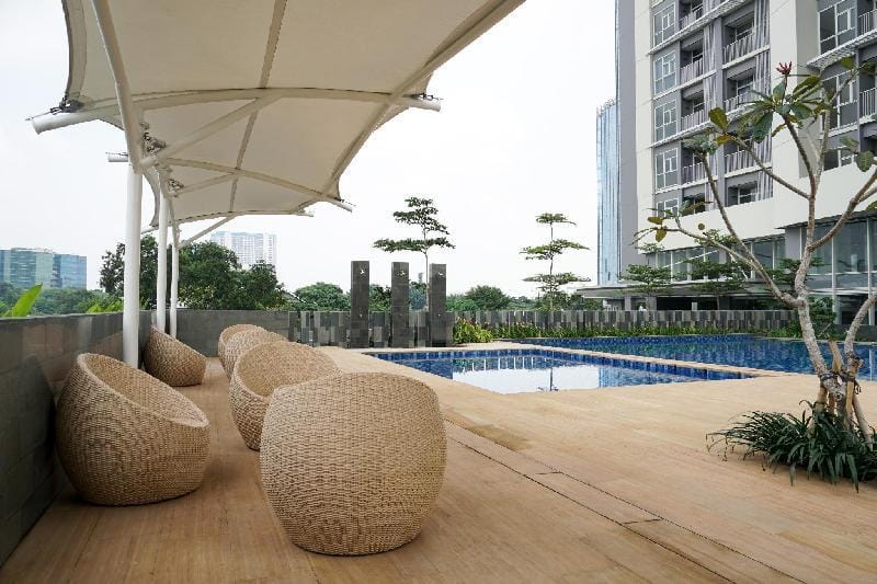 Comfort 1BR Ciputra International Puri By Travelio Apartment in Jakarta