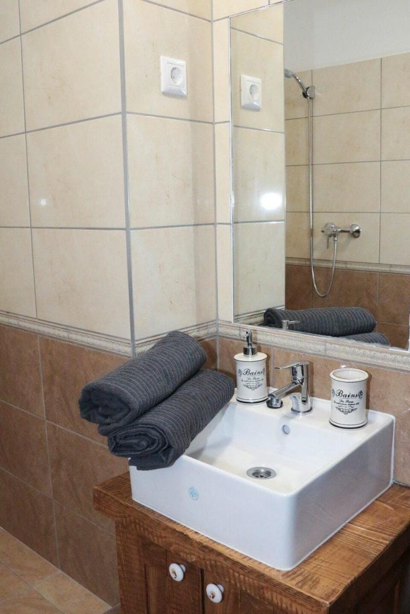 Pálma Apartmanok Szálláshely Százhalombatta (2a) Apartment in Hungary