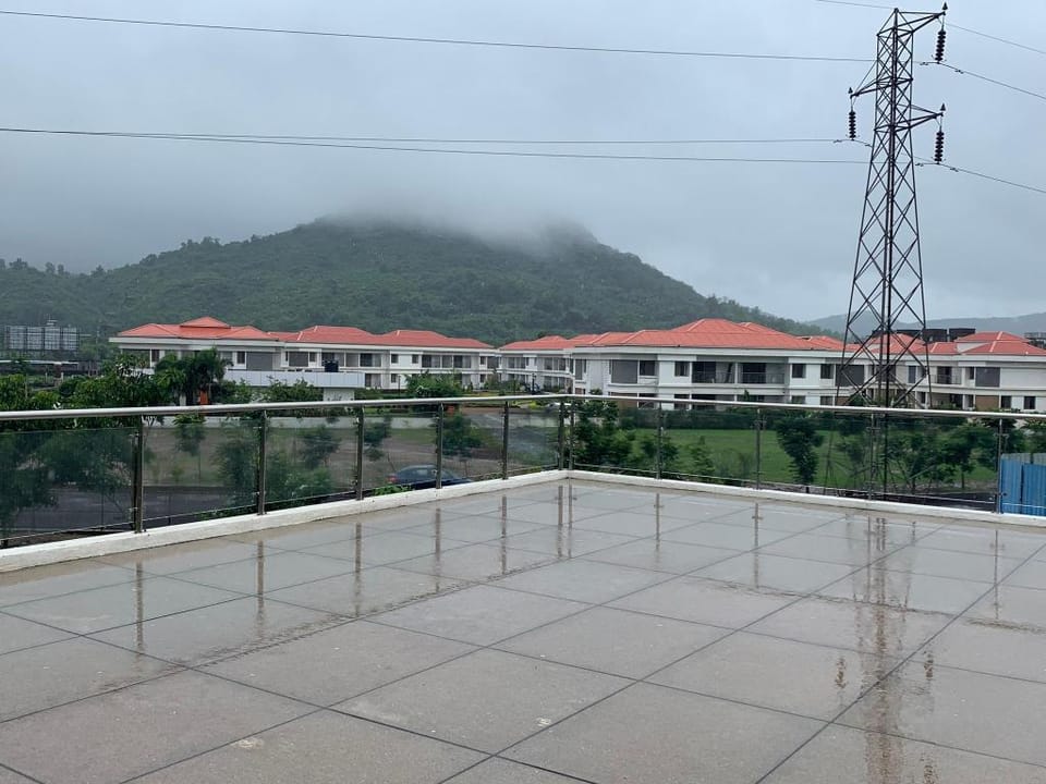 Mizzle for Nature Lovers, 2BR fully furnished Apartment in Maharashtra