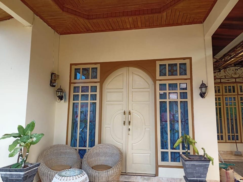 FERMANA HOMESTAY Vacation rental in West Sumatra, Indonesia