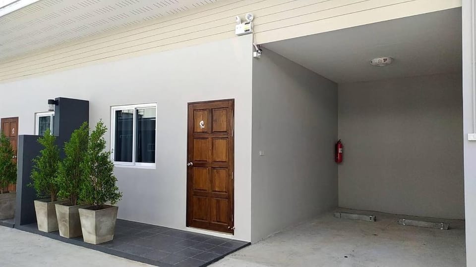 Suwannol Hotel Khon kaen Villa in Laos