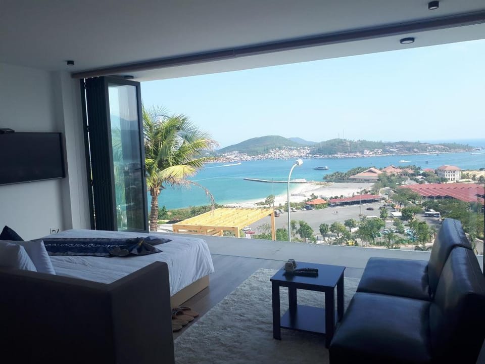 NHA TRANG HARBOR VIEW VILLA Villa in Nha Trang