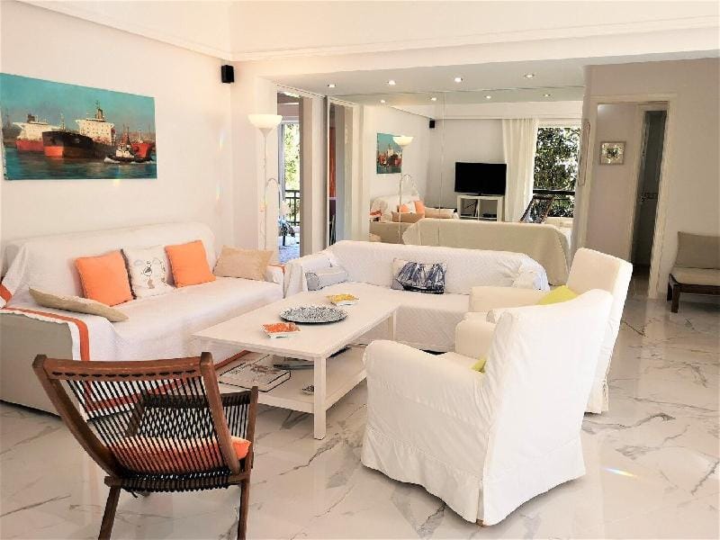 Charming family seaside apartment  Apartment in East Attica Regional Unit, Greece
