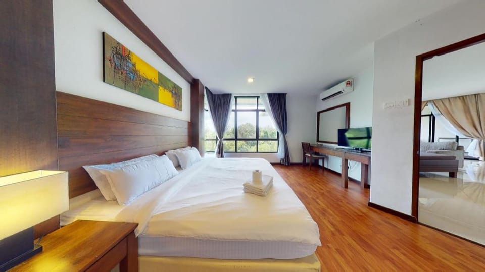 Samsuria Private Beach Front 3bedroom  Apartment in Terengganu, Malaysia