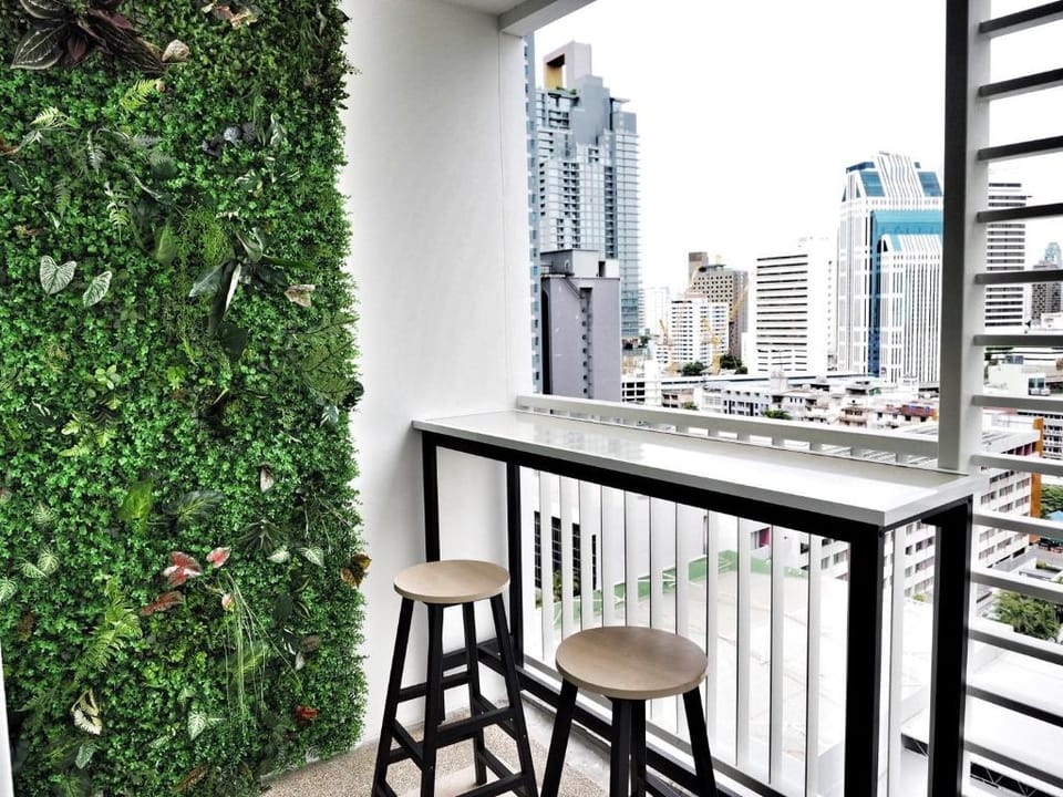 The exclusive 4 bedrooms central areas in Sukumvit Apartment in Bangkok