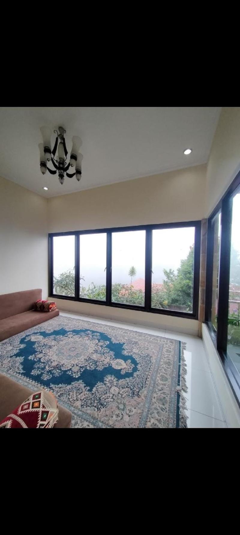 Villa faugi Villa in Cisarua