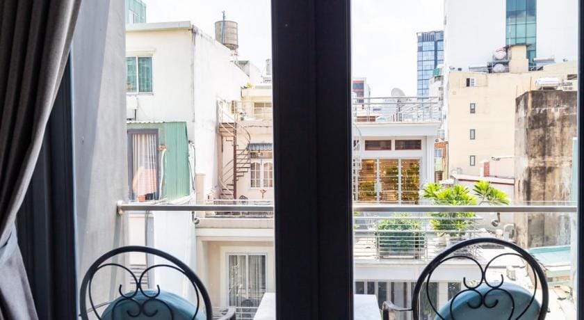 Artistic Loft ❆ hidden in the ❤ of Saigon Apartment in Ho Chi Minh City