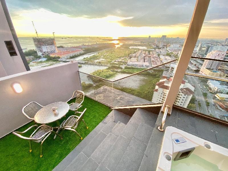 MWHoliday A2837 SeaView Private Pool Villa Vacation rental in Malacca