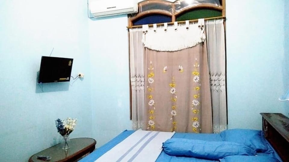 Anyelir Guest House Condong Catur, Yogyakarta Villa in Special Region of Yogyakarta
