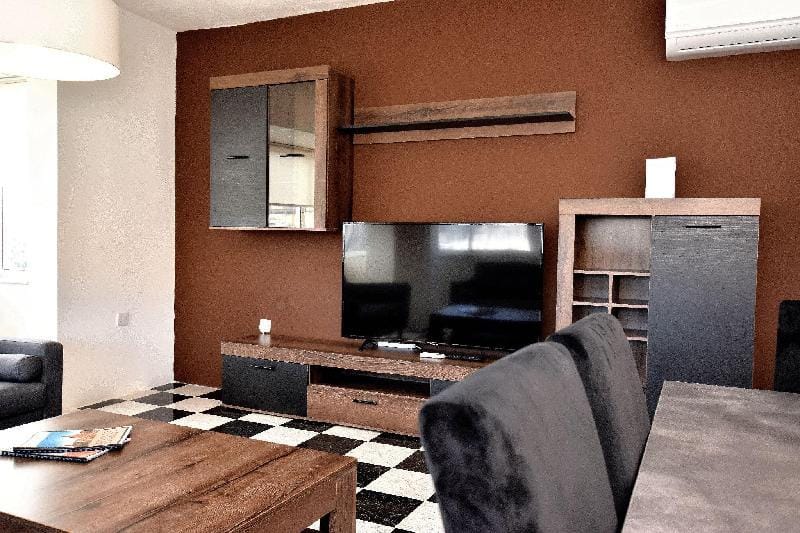 Harbour View  2 bedroom - Bright and Central - 5 Apartment in Malta