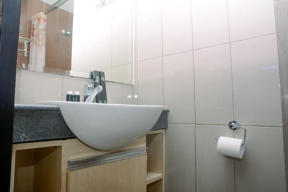 Fabulous 1BR at Atlanta Residences By Travelio Apartment in South Jakarta City