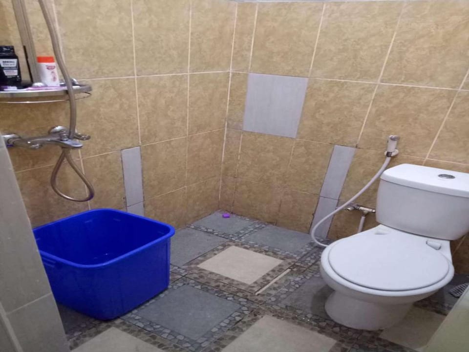 Homestay Anjas backpacker kamar ekonomis Apartment in Batu