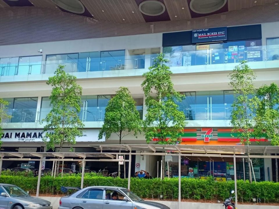 MyCrib19*The Robertson KL - Bukit Bintang Pavilion Vacation rental in Federal Territory of Kuala Lumpur