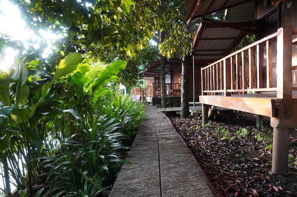 Tha Mai Bungalows Vacation rental in Thailand
