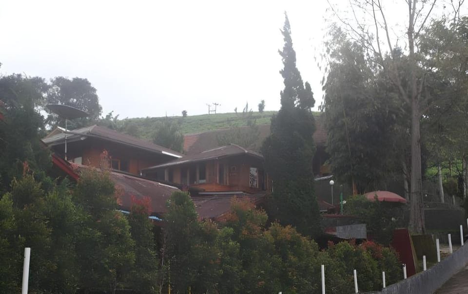 Villa Marindu Ciater Hotel in West Java