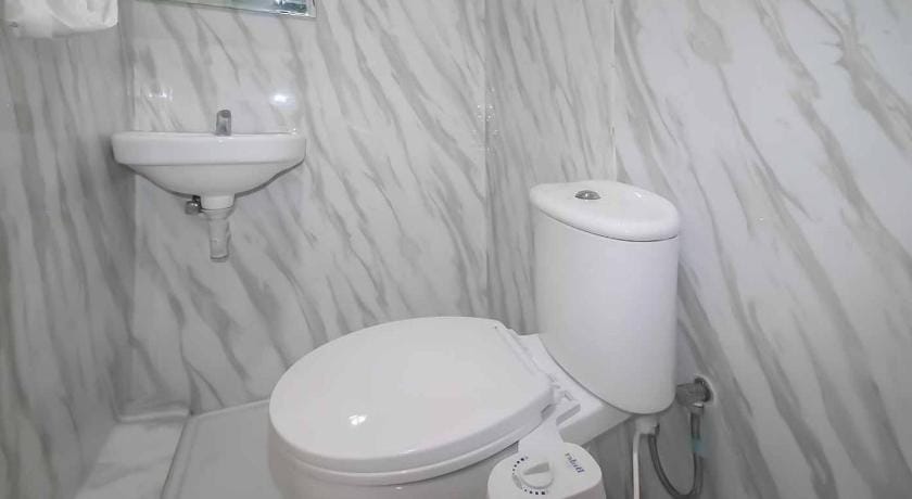 Miana Ancol Residence Mitra RedDoorz Bed and Breakfast in Jakarta