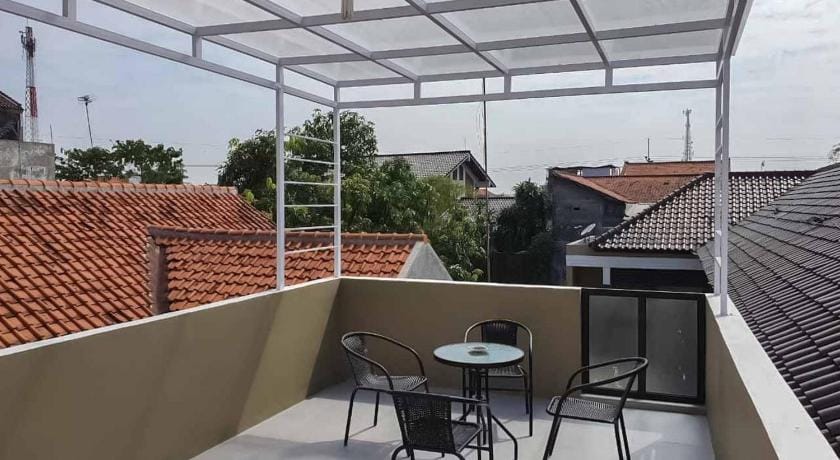 Jatiwangi Syariah Guest House Mitra RedDoorz Hotel in West Java
