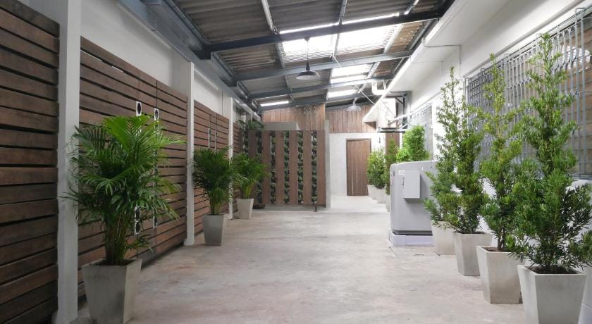 Baan Mai Guest House Bed and Breakfast in Bangkok