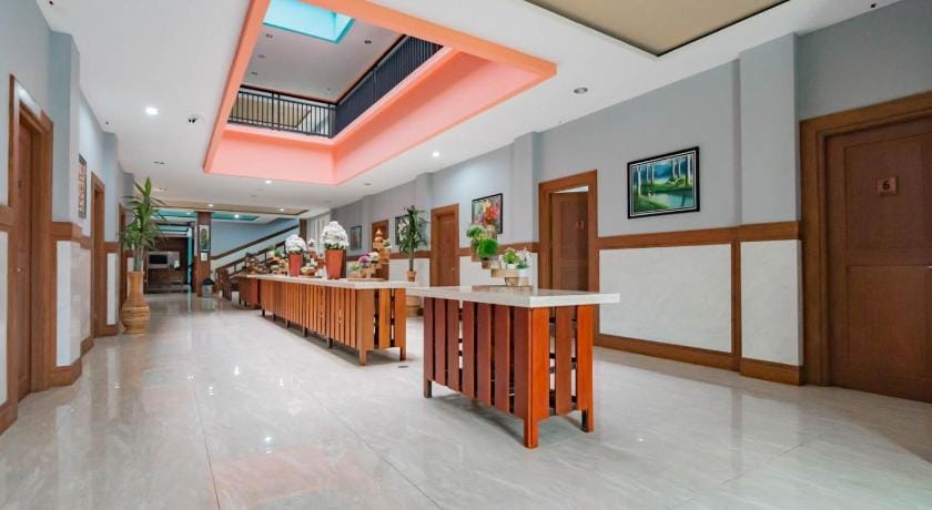Sans Hotel Budaya Cirebon Hotel in West Java