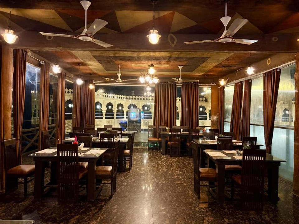 Badi Garh Palace Resort & Spa Hotel in Gujarat
