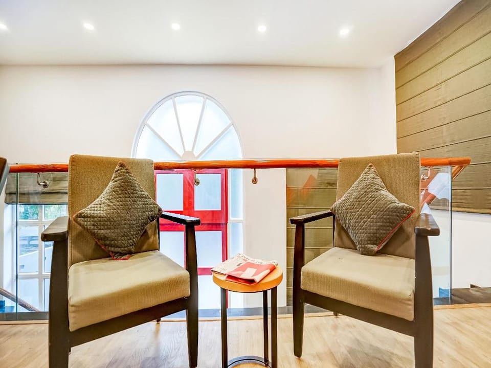 Super Townhouse Sector 19 Fun Republic Mall Indiranagar Hotel in Lucknow