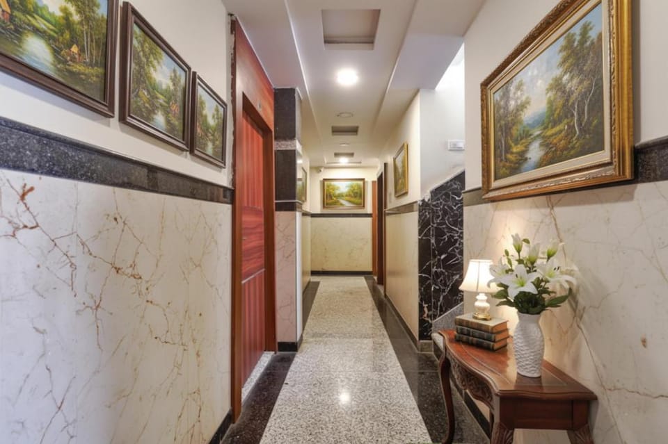 FabHotel Royal Aanandam Hotel in Uttar Pradesh