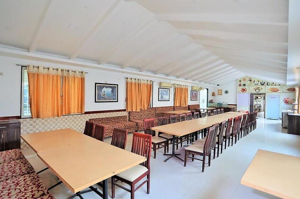 Nityanand Residency Hotel in Gujarat