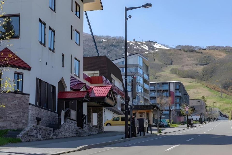 Torifito Hotel and Pod Niseko Ryokan in Hokkaido Prefecture