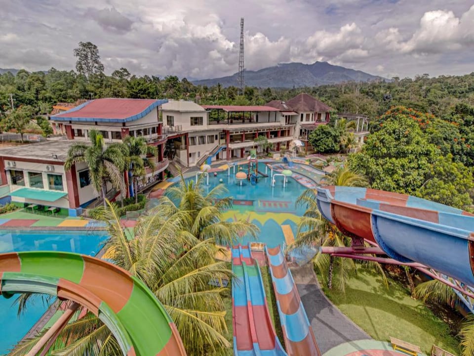 OYO 89997 Hotel Bumi Kedaton Waterpark Hotel in Indonesia